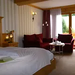 Talblick- Fruehstueckspension (adults Only) 4*