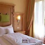 Talblick- Fruehstueckspension (adults Only) 4* 브로테로데