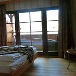Talblick- Fruehstueckspension (adults Only) 호텔 4*