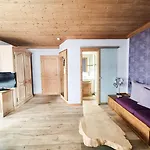 호텔 Talblick- Fruehstueckspension (adults Only) 4*