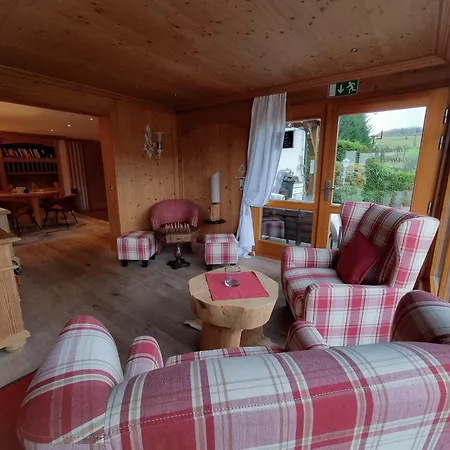 Otel Landhaus Talblick- Fruehstueckspension (Adults Only) 4*