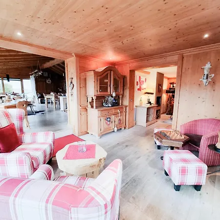 Otel Landhaus Talblick- Fruehstueckspension (Adults Only)