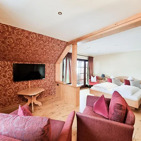 Landhaus Talblick- Fruehstueckspension (Adults Only) Hotell 4*