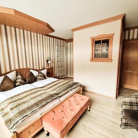 Landhaus Talblick- Fruehstueckspension (Adults Only)