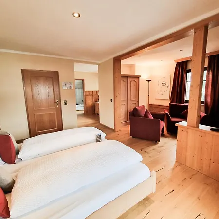 Hotell Landhaus Talblick- Fruehstueckspension (Adults Only) Brotterode