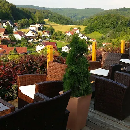 Hotell Landhaus Talblick- Fruehstueckspension (Adults Only)