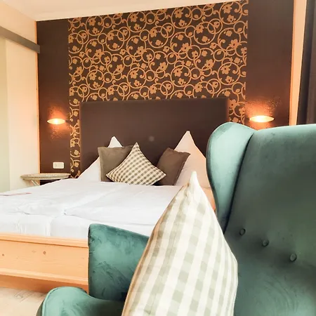 Landhaus Talblick- Fruehstueckspension (Adults Only) 4* Brotterode