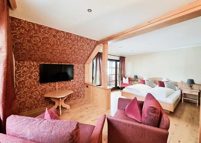 Landhaus Talblick- Fruehstueckspension (Adults Only) Otel 4*