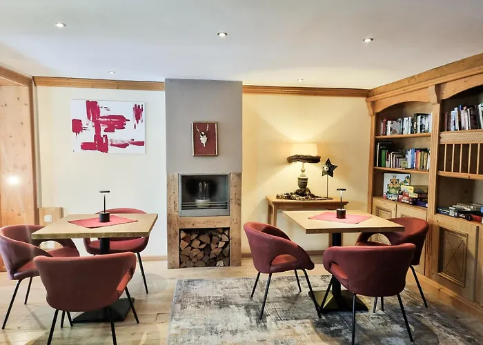 Landhaus Talblick- Fruehstueckspension (Adults Only) Otel 4*