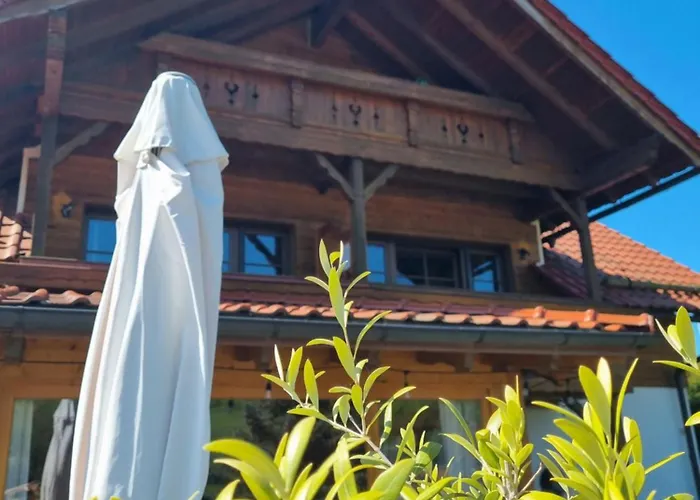 Landhaus Talblick- Fruehstueckspension (Adults Only) Brotterode