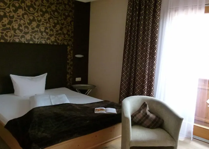 Otel Landhaus Talblick- Fruehstueckspension (Adults Only) 4*